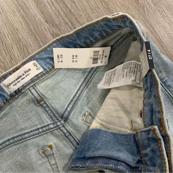 ABERCROMBIE high rise mom short size 27/4 light blue wash denim - Picture 4 of 6